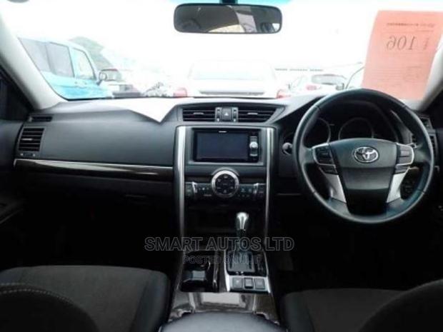 Toyota Mark X 2015 Silver - thumbnail 2