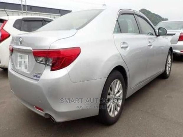 Toyota Mark X 2015 Silver - thumbnail 3