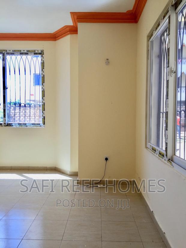 2bdrm Apartment in Nyali for Rent - thumbnail 6