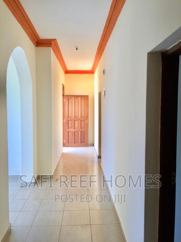 2bdrm Apartment in Nyali for Rent - thumbnail 17