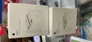 USB-C 20W Power Adapter.