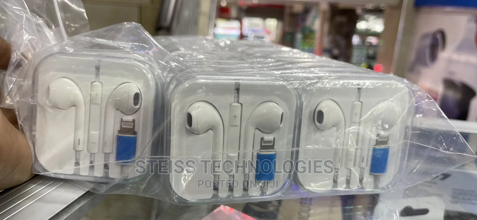 iPhone 11 Wired Earphones.