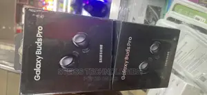 Galaxy-Buds Pro Buds.