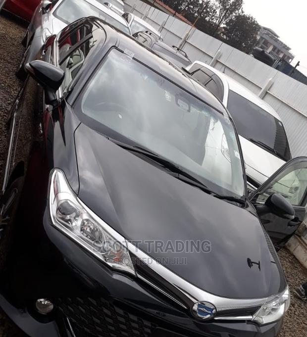 Toyota Fielder 2016 Front Windscreen
