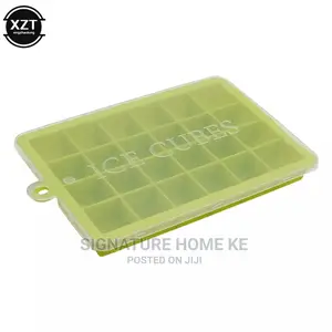Ice Cube Makers With Lid