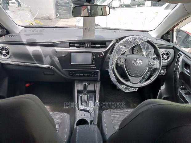 Toyota Auris 2016 Red - thumbnail 6
