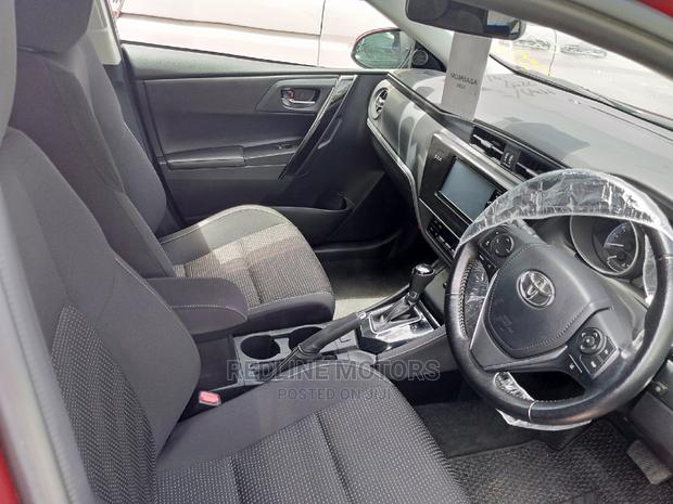 Toyota Auris 2016 Red - thumbnail 3