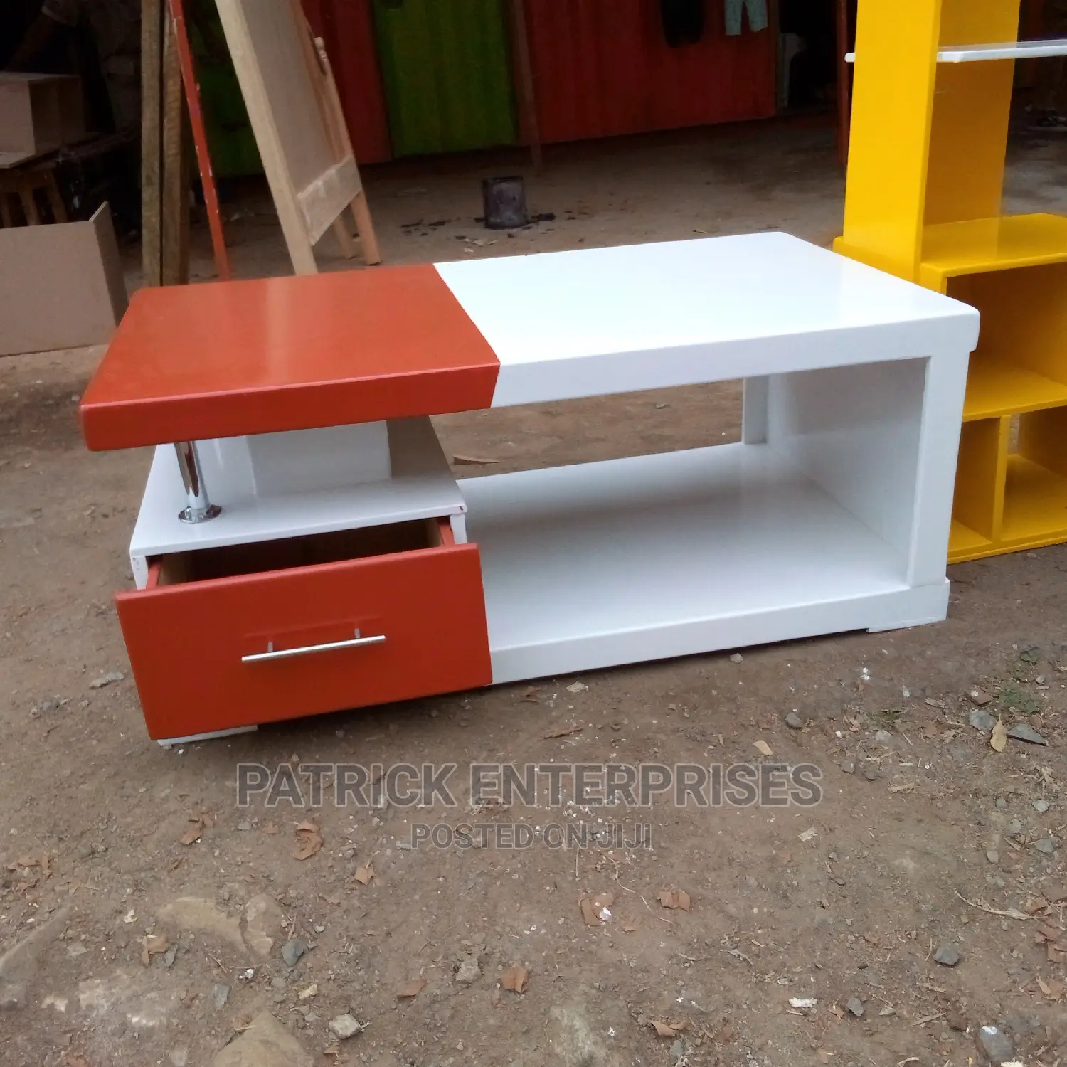 Morden Coffee Table
