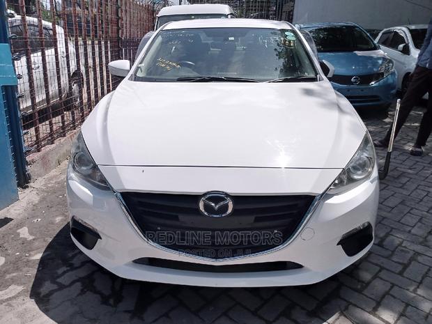 Mazda Axela 2016 Off White - thumbnail 3