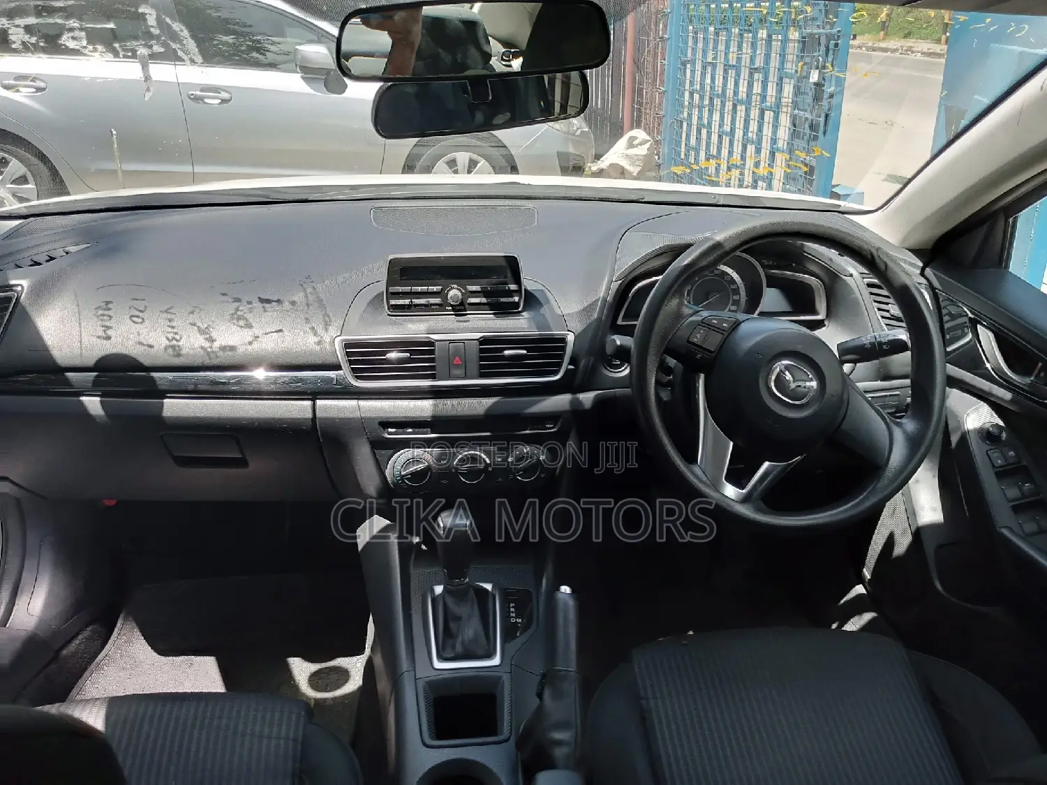 Mazda Axela 2016 Off White