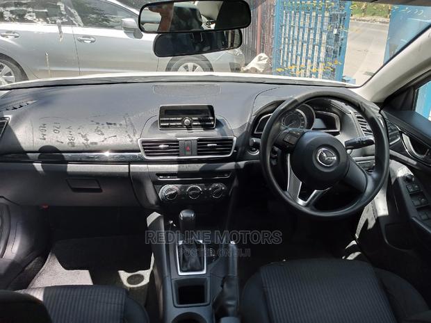 Mazda Axela 2016 Off White - thumbnail 7