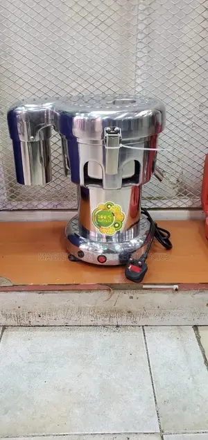 Juicer Commercial