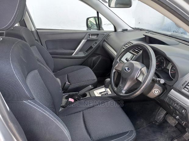 Subaru Forester 2.0XT Premium AWD 2016 Teal - thumbnail 4