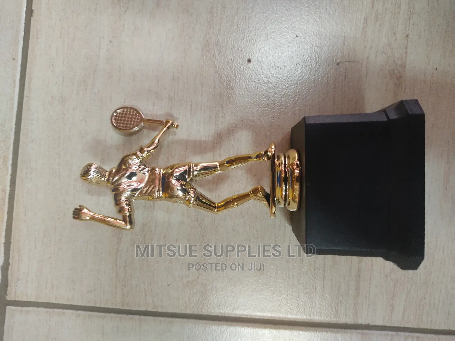 Lawn Tennis Competitive Trophy Men 15"