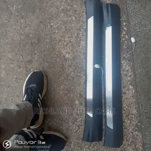 Scuff Plates Harrier New Model