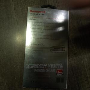 Honeywell Platinum iPhone Cable - main view