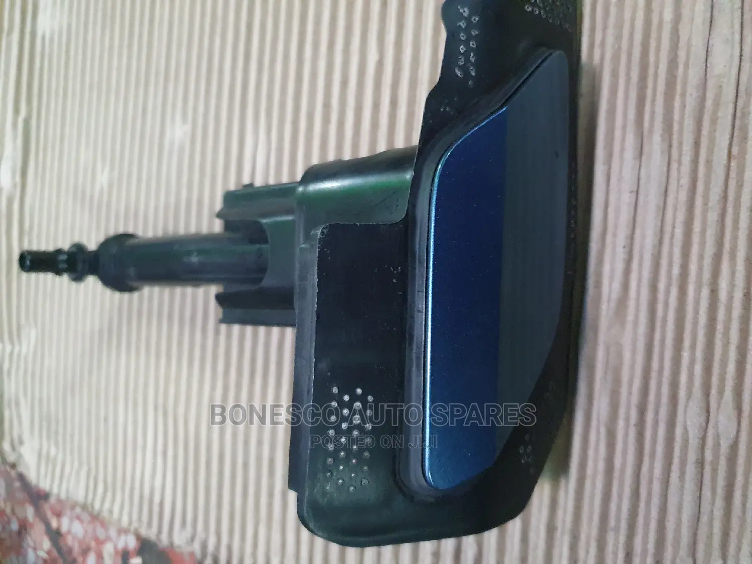 Volkswagen Golf Mk7 Complete Right Bumper Washer Jet