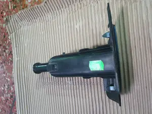 Volkswagen Golf Mk7 Complete Left Bumper Washer Jet