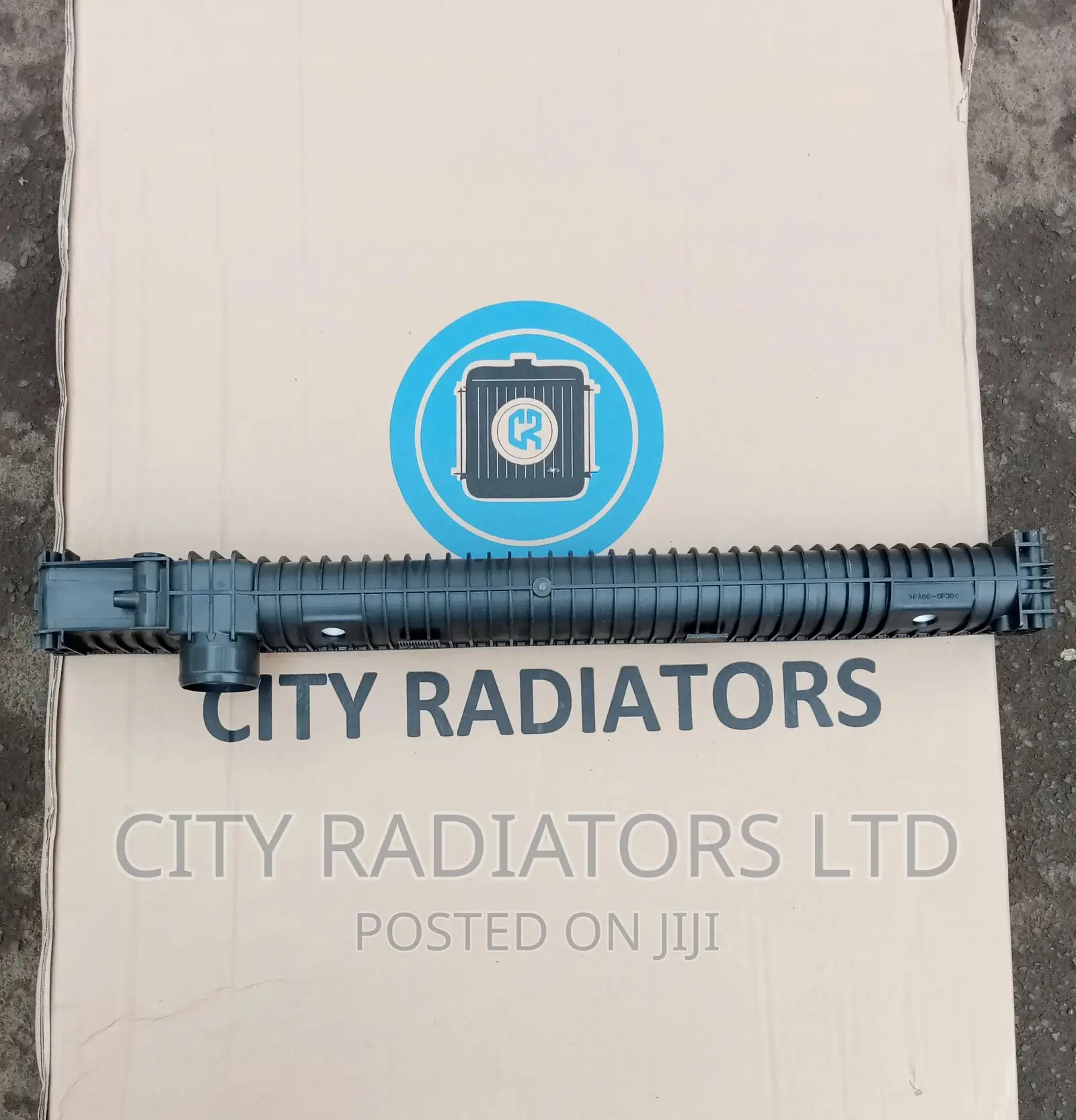 Mercedes Actros Radiator Covers (Tanks) Replacement.