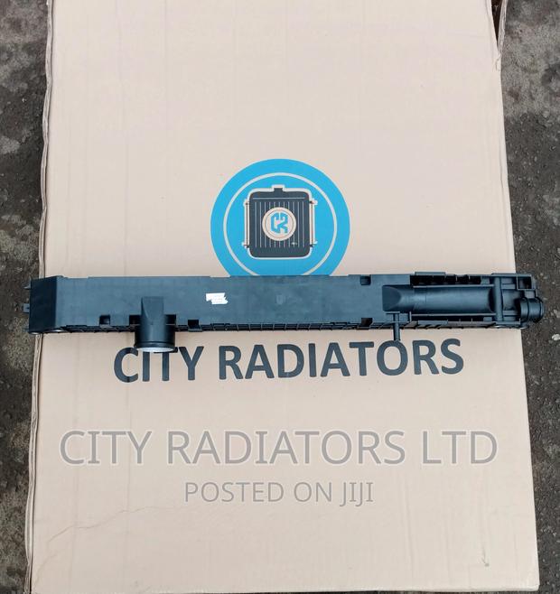 Mercedes Actros Radiator Covers (Tanks) Replacement. - thumbnail 2
