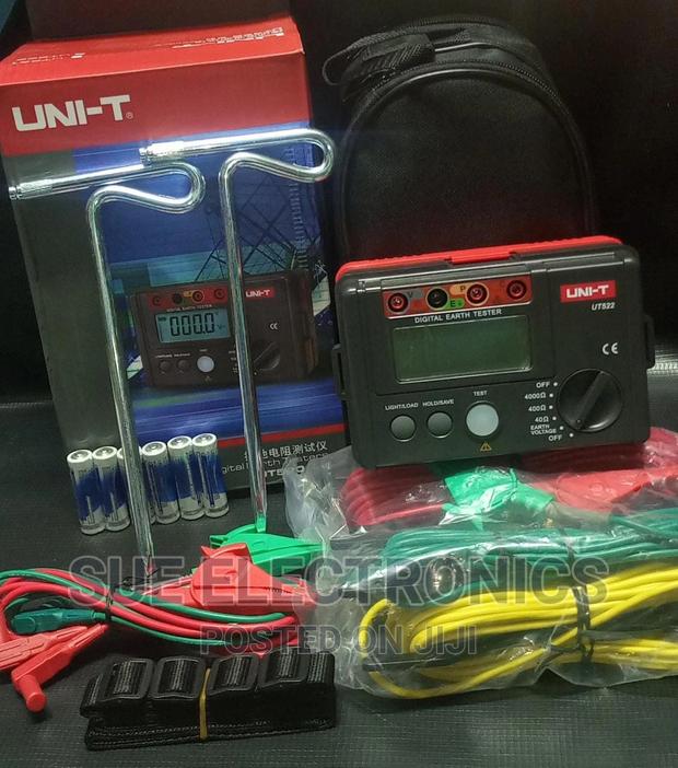 Earth Ground Tester UNI-T UT522 - main view