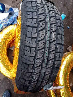 235/60r18 Kenda Tyre (A/T)