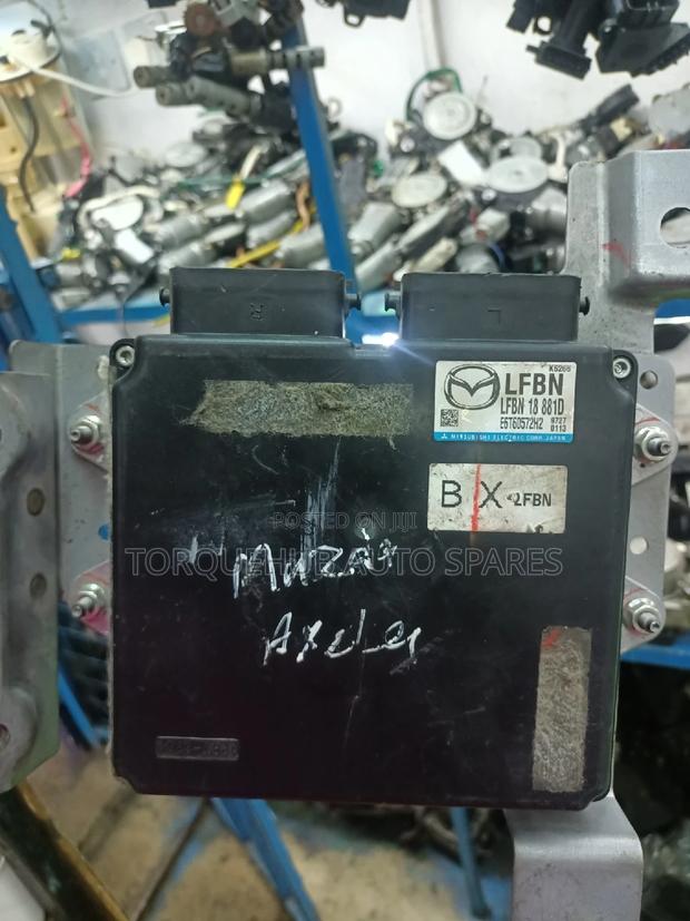 Mazda Axela 2012 Engine Computer LFBN - main view