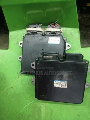 Engine Computer Mazda Premacy