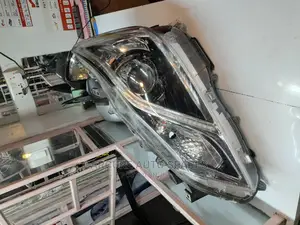 Crown 2013 2014 2015 Headlight