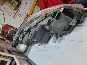 Crown 2013 2014 2015 Headlight