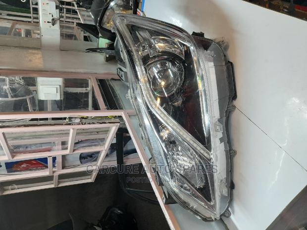 Crown 2013 2014 2015 Headlight - thumbnail 5