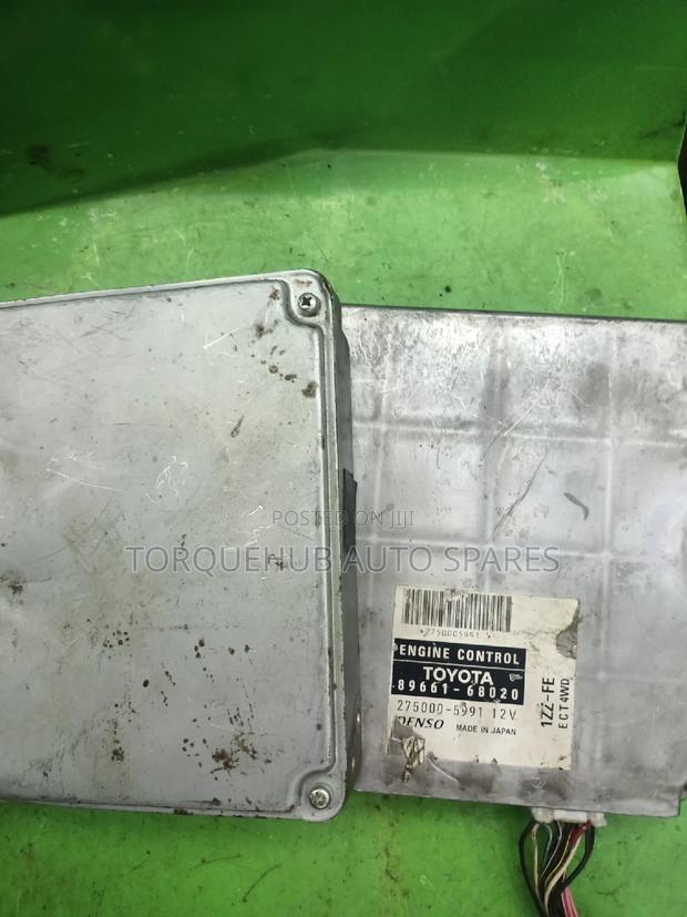 Engine Computer Toyota Wish 2004/1zz-Fe 4WD - thumbnail 2