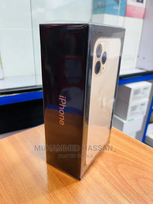 New Apple iPhone 11 Pro 256 GB Gold - thumbnail 3