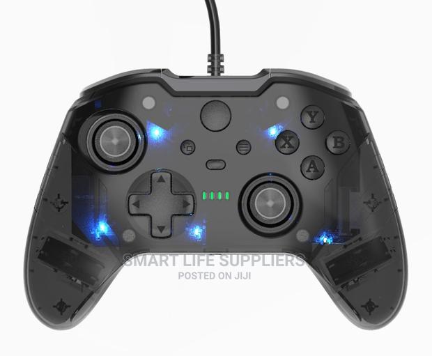 USB Wired Controller for Xbox One /X/S and PC Windows - thumbnail 2