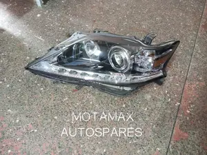 Toyota Lexus RX Headlight.
