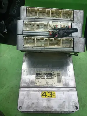 Toyota Raum 2009 Engine Computer/1nz/43
