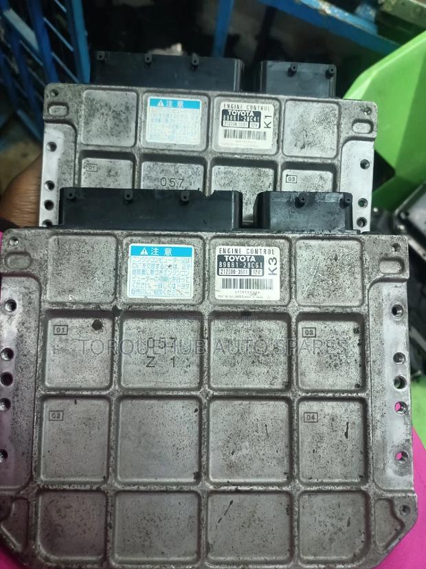 Toyota Voxy 2003-2011 Engine Computer/3zr/4wd/2wd - main view