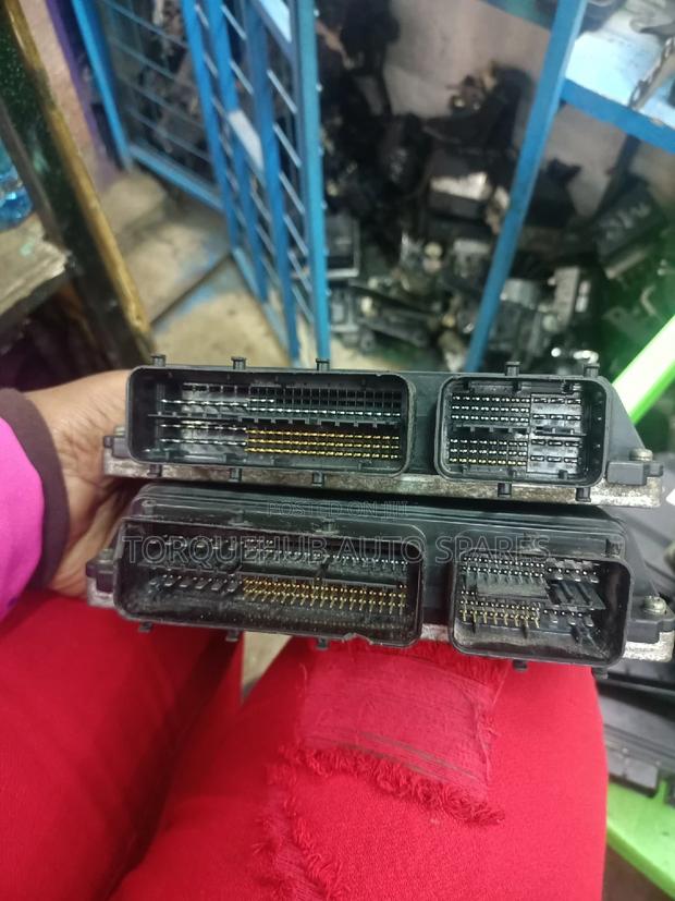 Toyota Voxy 2003-2011 Engine Computer/3zr/4wd/2wd - thumbnail 4