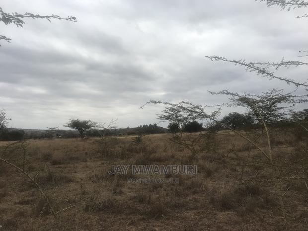 20 Acre Touching Kathome Tarmac Road Machakos - thumbnail 2
