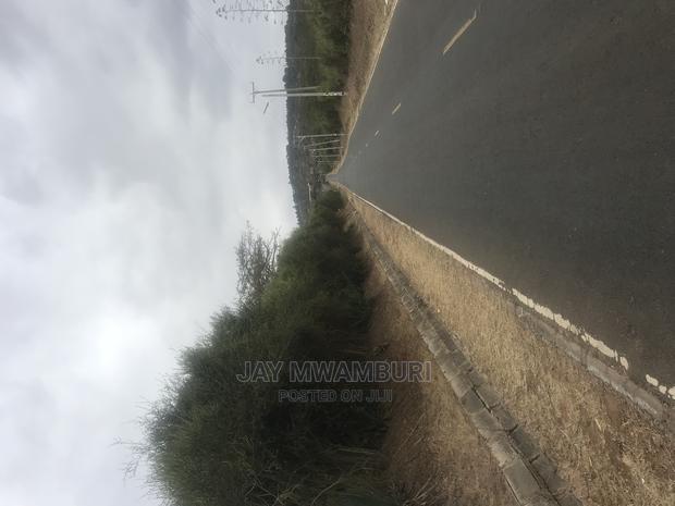 20 Acre Touching Kathome Tarmac Road Machakos - thumbnail 3
