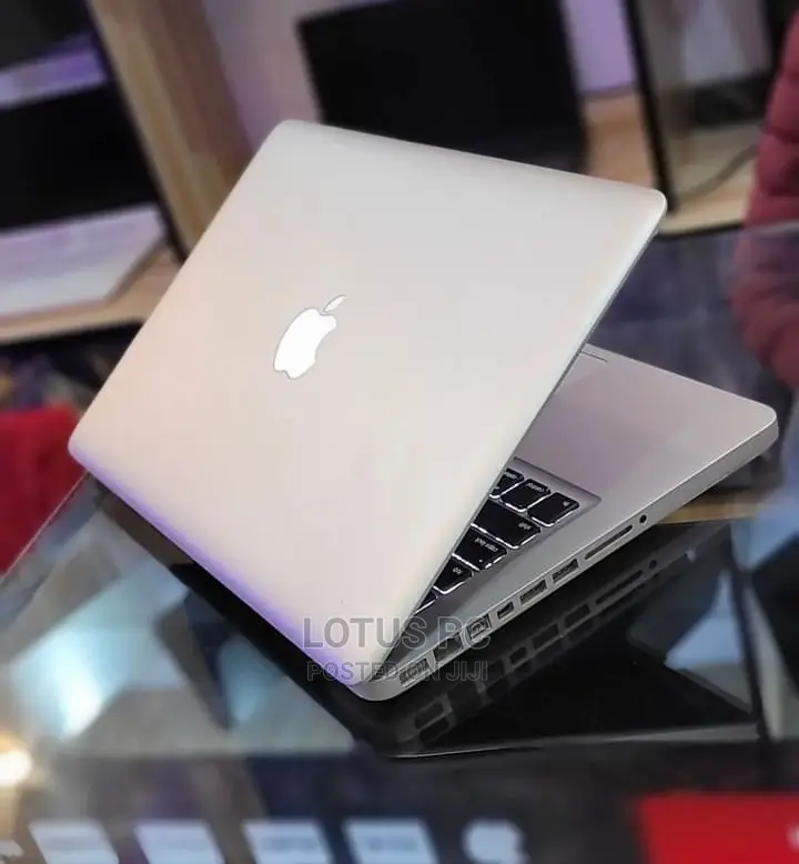 Laptop Apple MacBook Pro 2012 8GB Intel Core I5 HDD 500GB