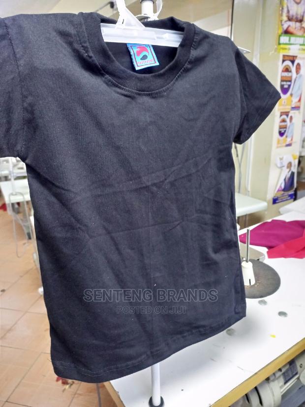 Kids 100 % Cotton Black Plain Tshirts - thumbnail 2