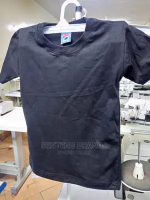 Kids 100 % Cotton Black Plain Tshirts
