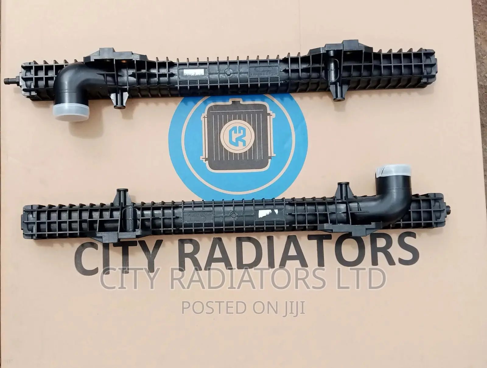 Scania 95 Radiator Covers (Tanks) Replacement.