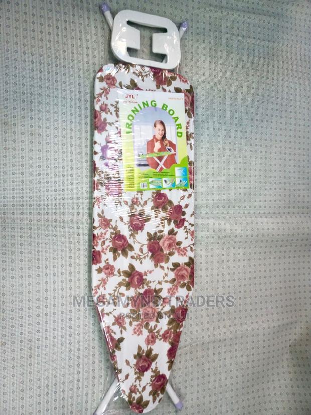 Ironing Board/Foldable Ironing Board - thumbnail 2