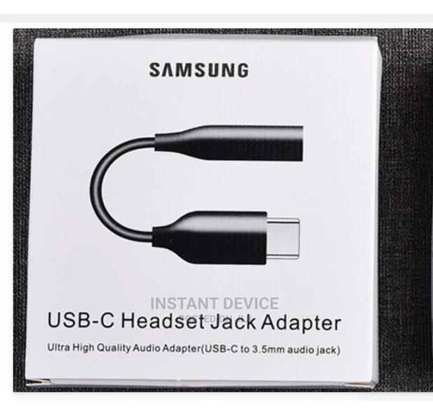 SAMSUNG Type C 3.5 Jack Earphone Cable USB C to 3.5mm AUX - main view