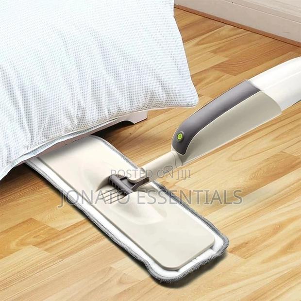 Spray Mop With 360 Degree Handle Mop - thumbnail 3