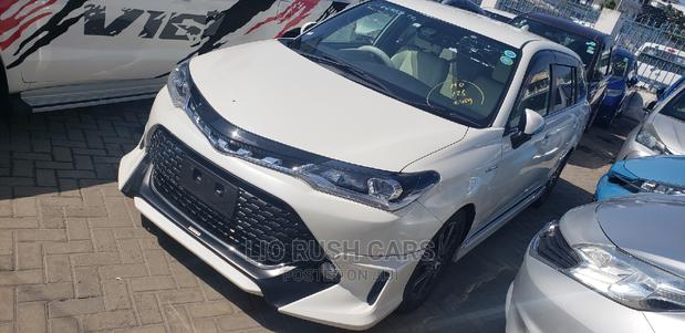 Toyota Corolla Fielder 2016 White - thumbnail 4