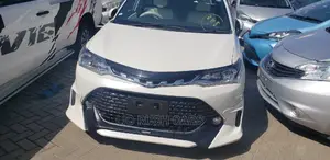 Toyota Corolla Fielder 2016 White