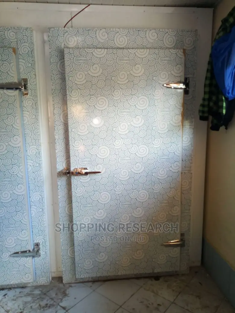 Mortuary Coldroom With Stainless Steel Rack Trolley Rollers